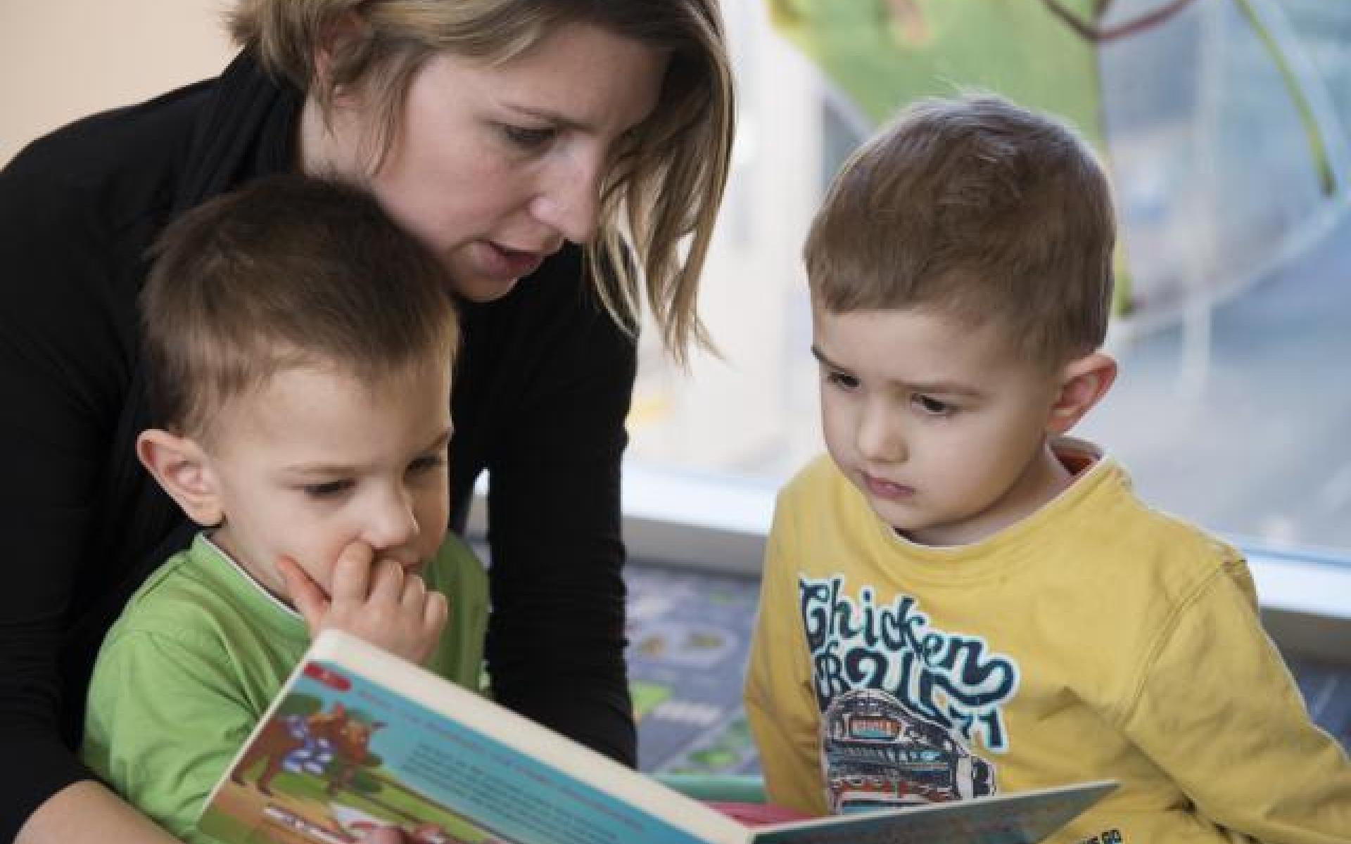 Kinder lesen